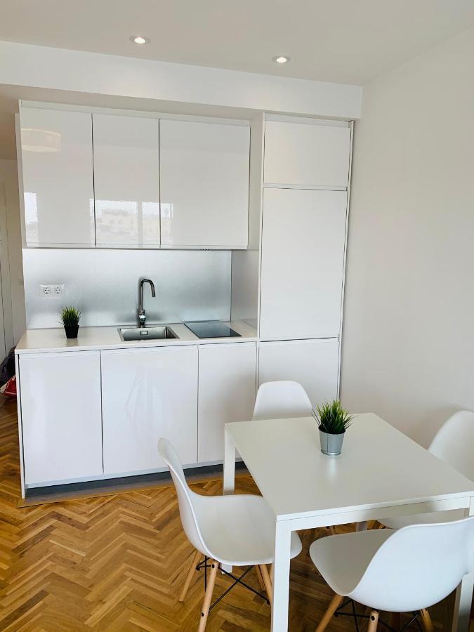 Pisos Con Piscina Barrio Exclusivo-Wizinkcenter Alquiler Temporada Apartment Madrid Exterior photo