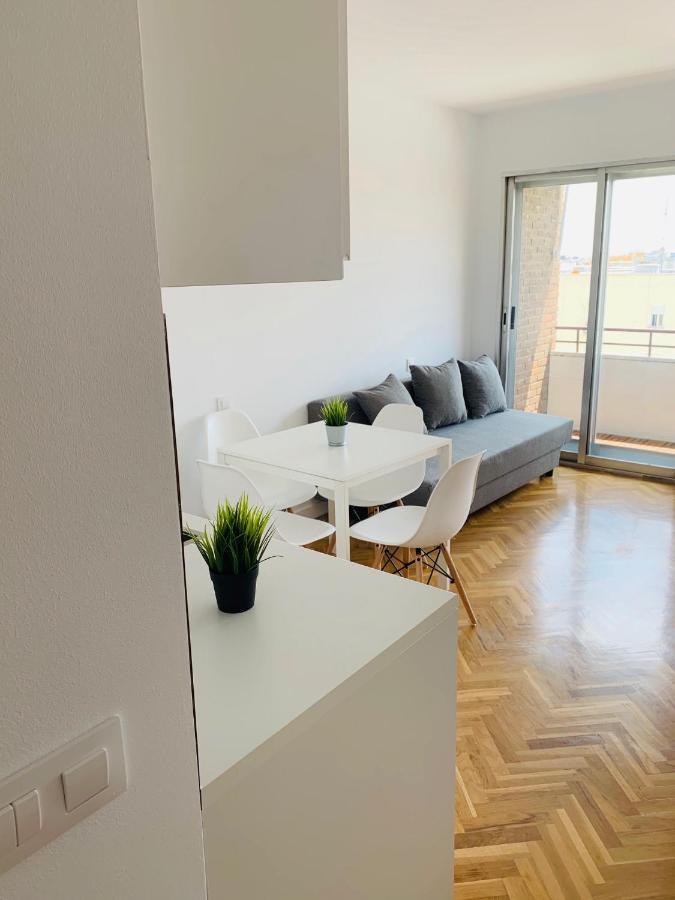 Pisos Con Piscina Barrio Exclusivo-Wizinkcenter Alquiler Temporada Apartment Madrid Exterior photo